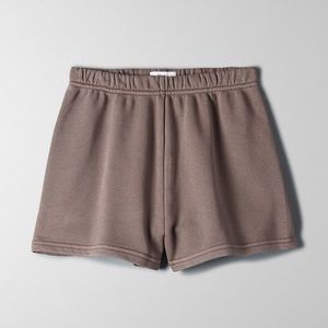 Aritzia Airy Fleece Perfect Hi-Rise 3” Sweatshort